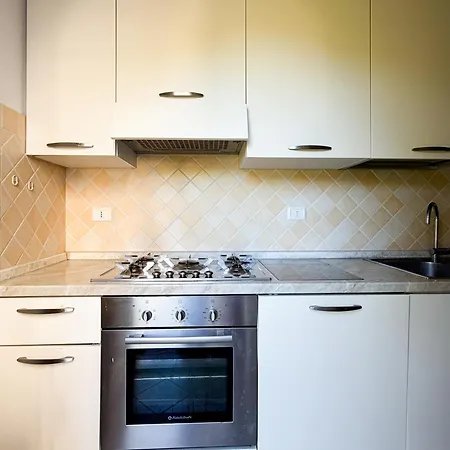 Isola - Helloelba Holiday home