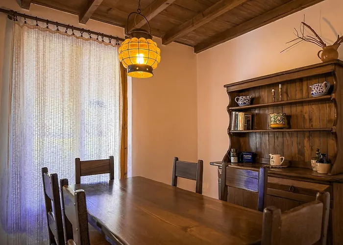 Isola - Helloelba * Bagnaia (Livorno)