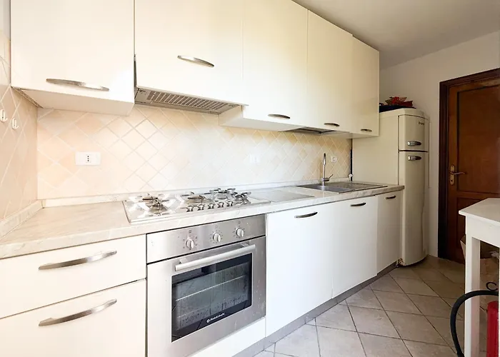 Isola - Helloelba Holiday home *